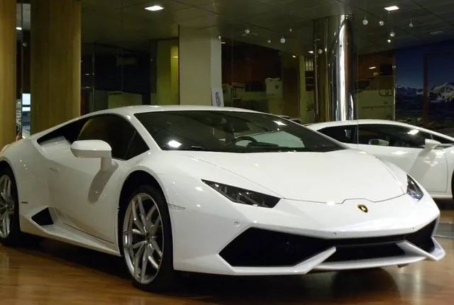 Comercial Víctor | Lleida lamborghini huracan